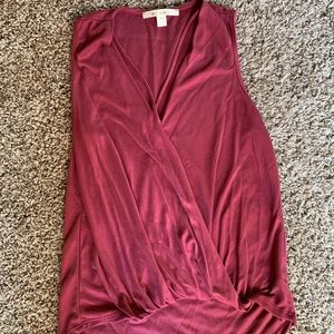 Maroon tank